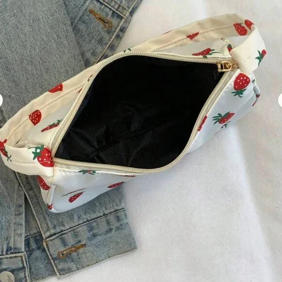 White Shoulder Bag with Red Strawberry Print 🍓 - Picture 2 of 3